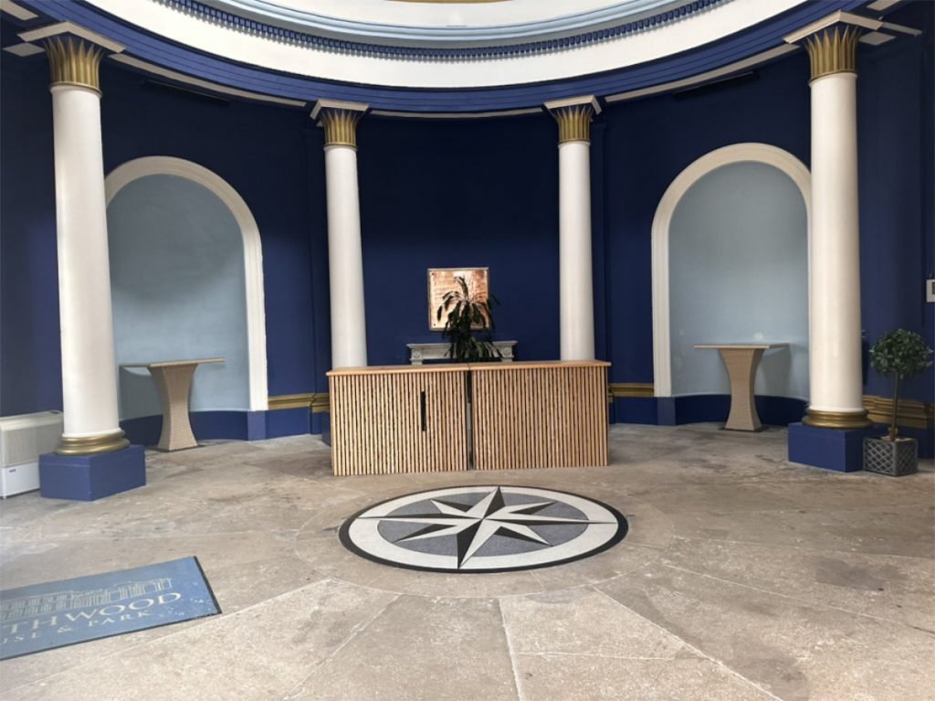 Rotunda, Welcome Desk